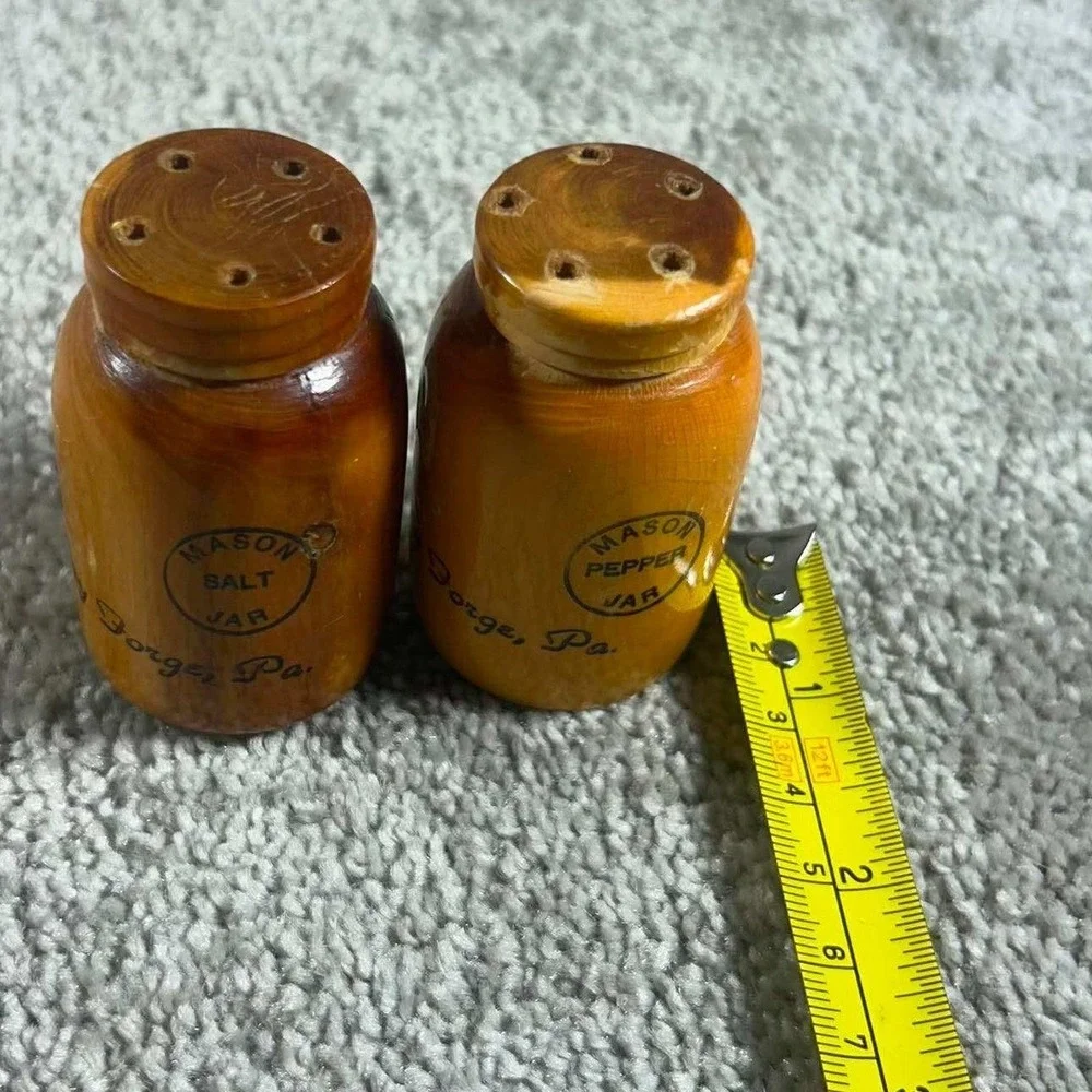 Wooden Salt and Pepper Shakers Brown Mason Jar Valley Forge PA Vintage Set